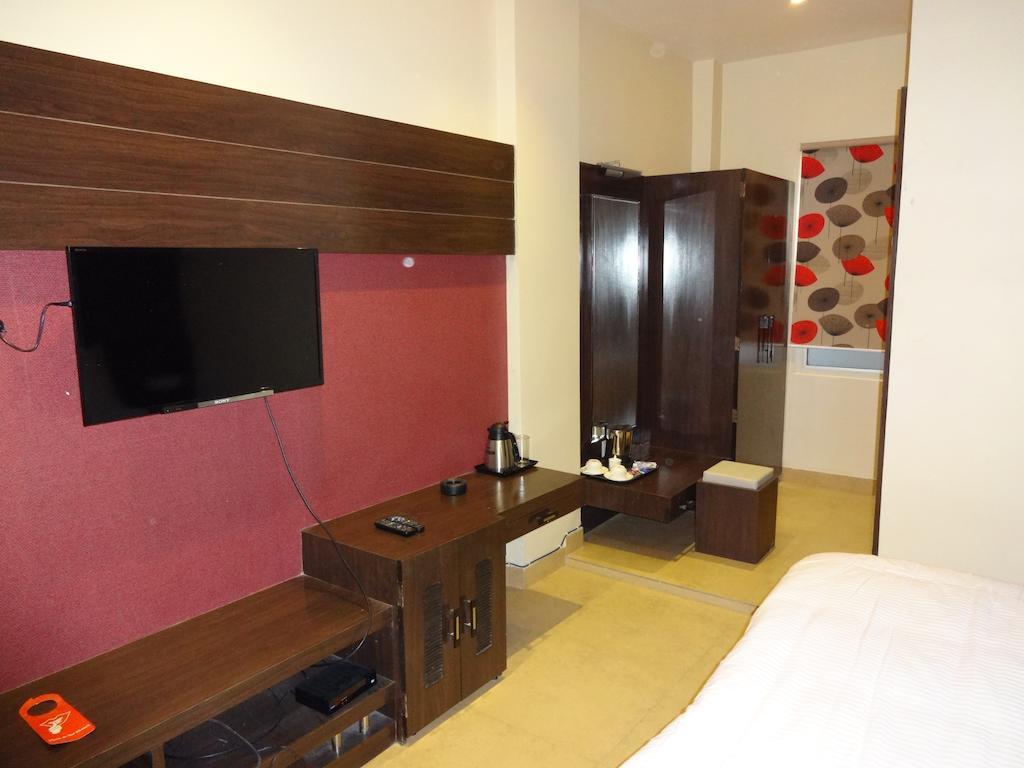 Hardik Resort Orchha Ruang foto